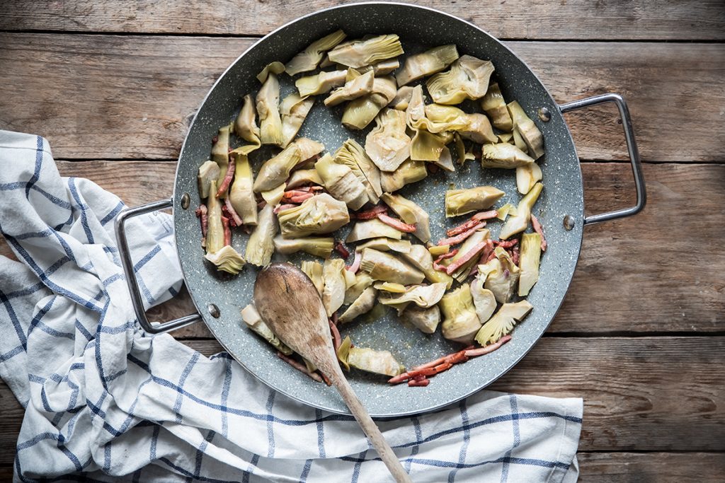 carbonara di carciofi vegetariana