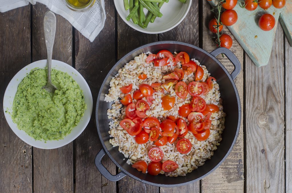 insalata-orzo-pesto-zucchine-tre