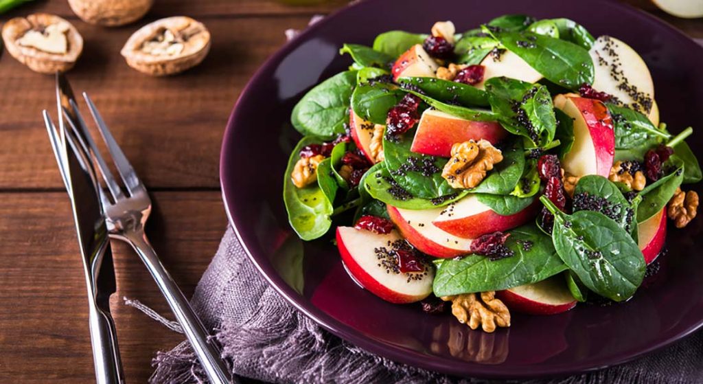 Insalata con speck e mele