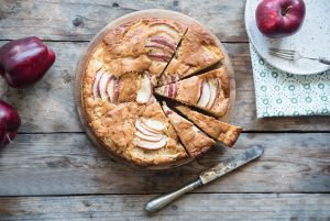 Torta di mele light: la ricetta leggera senza burro