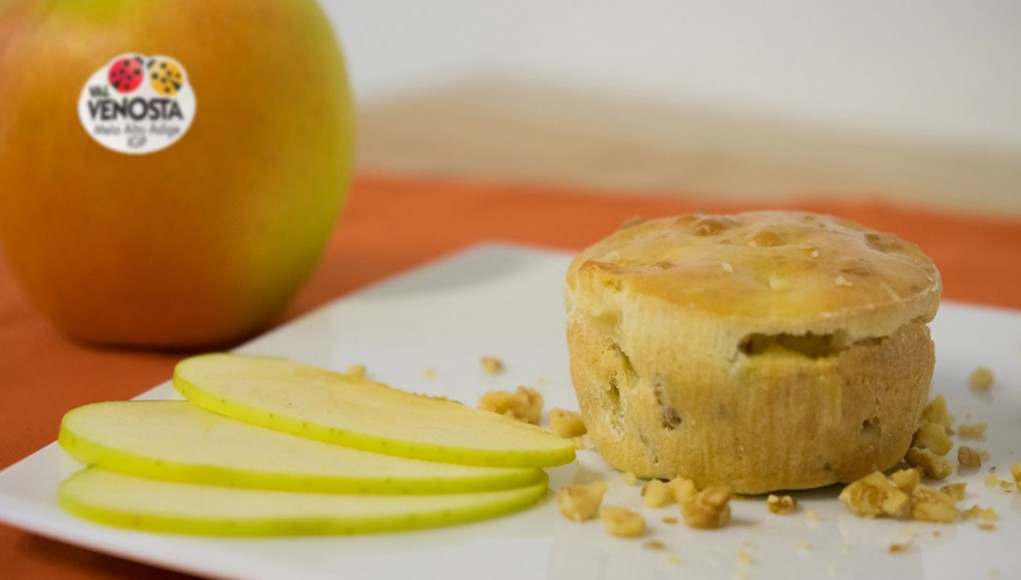 Tortino di mele e noci