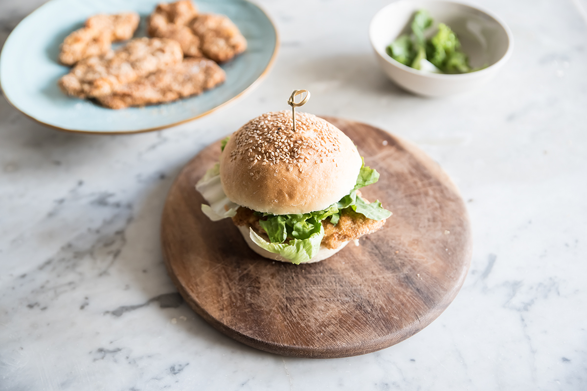 hamburger con cotoletta di pollo: la ricetta light