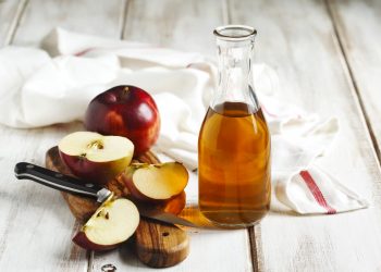 Aceto di mele: cos'è, proprietà, benefici, dimagrimento, controindicazioni