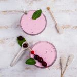 lassi fragola e menta, una ricetta fresca e nutriente