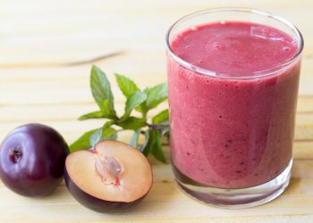 smoothie alle prugne