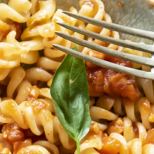 Fusilli con ragù di tempeh ricette light Melarossa