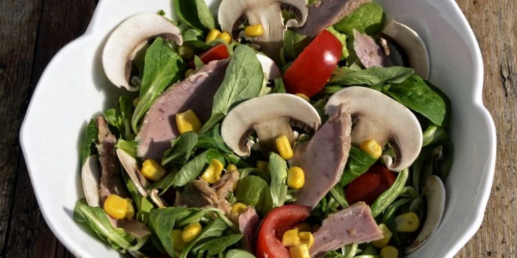 insalata di tonno funghi e champignon