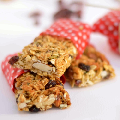 Barrette di avena, cocco e mirtilli