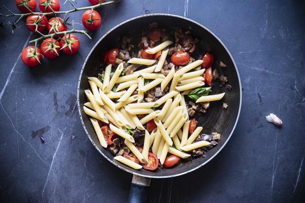 pasta fredda melanzane cinque