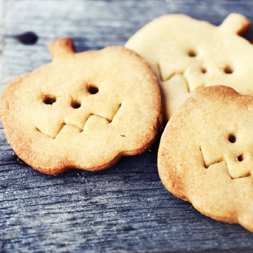 Frollini alla zucca e gocce di cioccolato