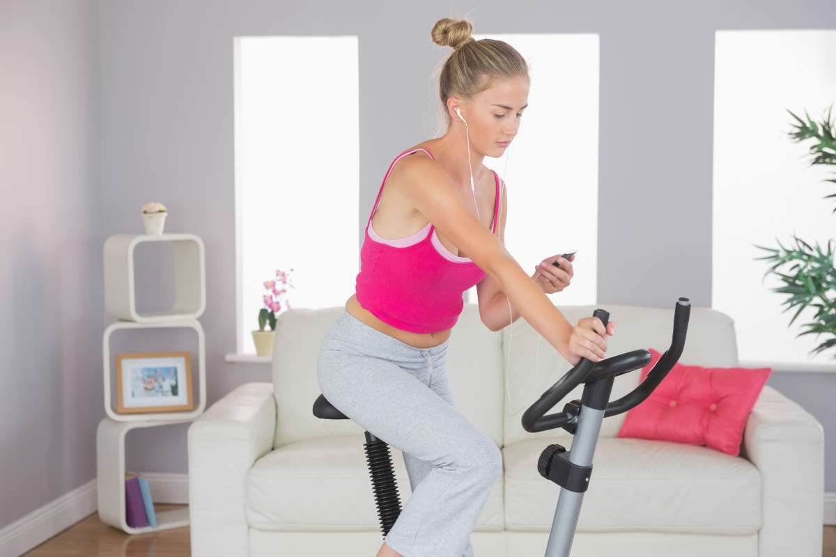 Cyclette Tutti I Benefici E Lallenamento Da Fare A Casa Melarossa