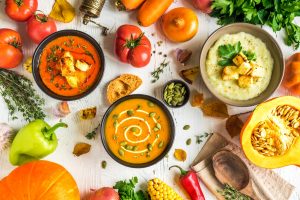 Minestre e zuppe: ricette da gustare quando fa freddo e non solo