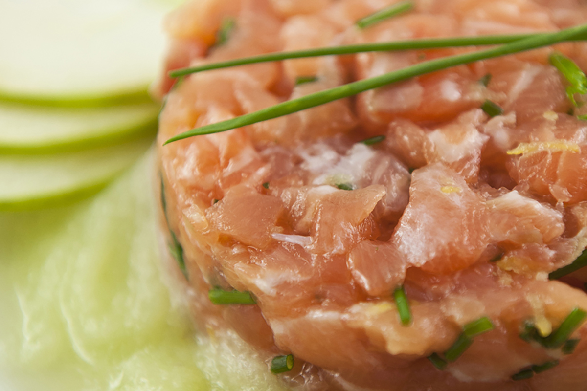 ricette di pesce tartare salmone mela sedano