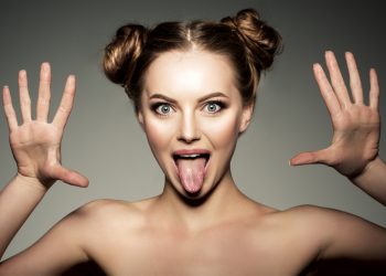 ginnastica facciale: esercizi per tonificare
