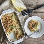 Indivia belga con patate al gratin