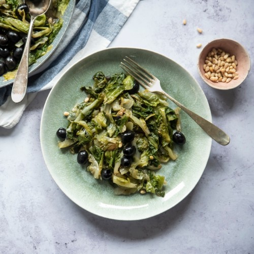 Scarola Saltata Con Alici Pinoli E Olive Nere Melarossa