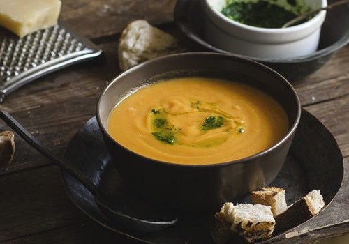zuppa di zucca patate e cannellini