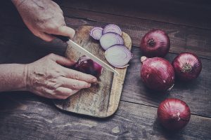 Cipolla: che cos’è, proprietà e benefici, usi in cucina, le migliori ricette, varietà