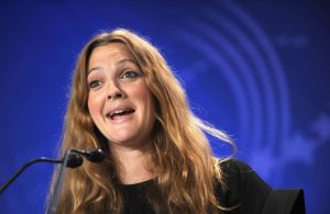 Bellezza 3 Drew Barrymore -12 chili. Ecco la dieta e l’allenamento che ha seguito