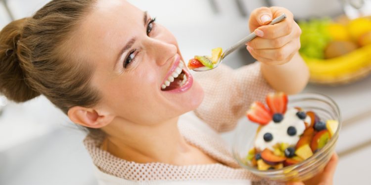 mangiare sano rende felice allontana depressione