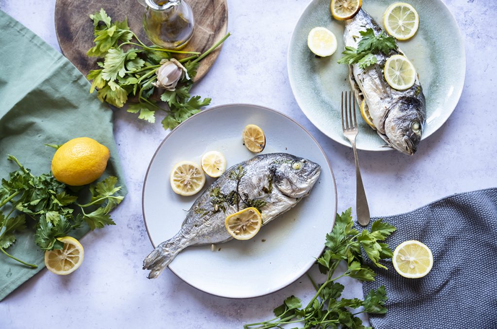 Orata al cartoccio, un secondo appetitoso e light 2 orata al cartoccio