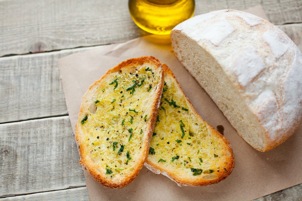 aglio, le bruschette