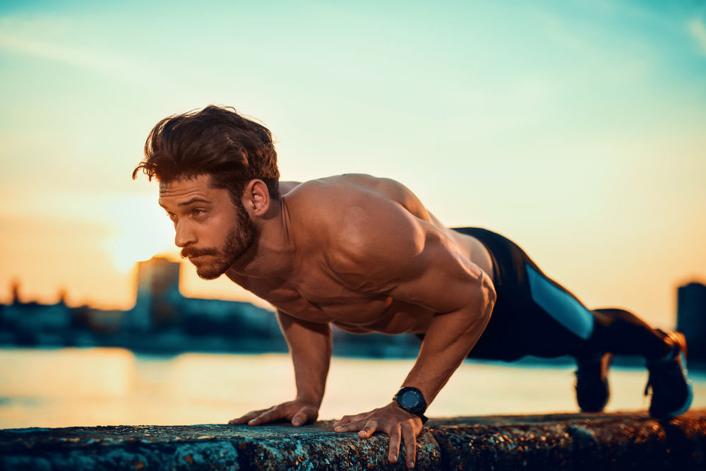 allenamento a corpo libero: programma e esercizi