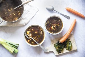 Zuppa di miso, la ricetta passo passo per farla in casa