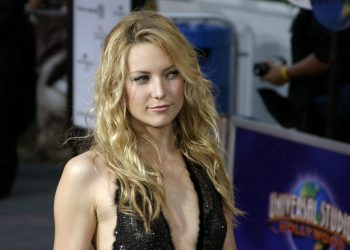 Kate Hudson in forma a 6 mesi dal parto grazie a dieta e sport