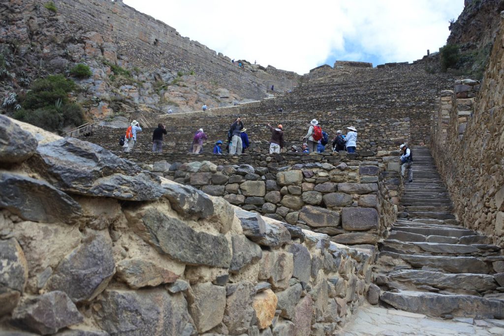 peru ollantaytambo