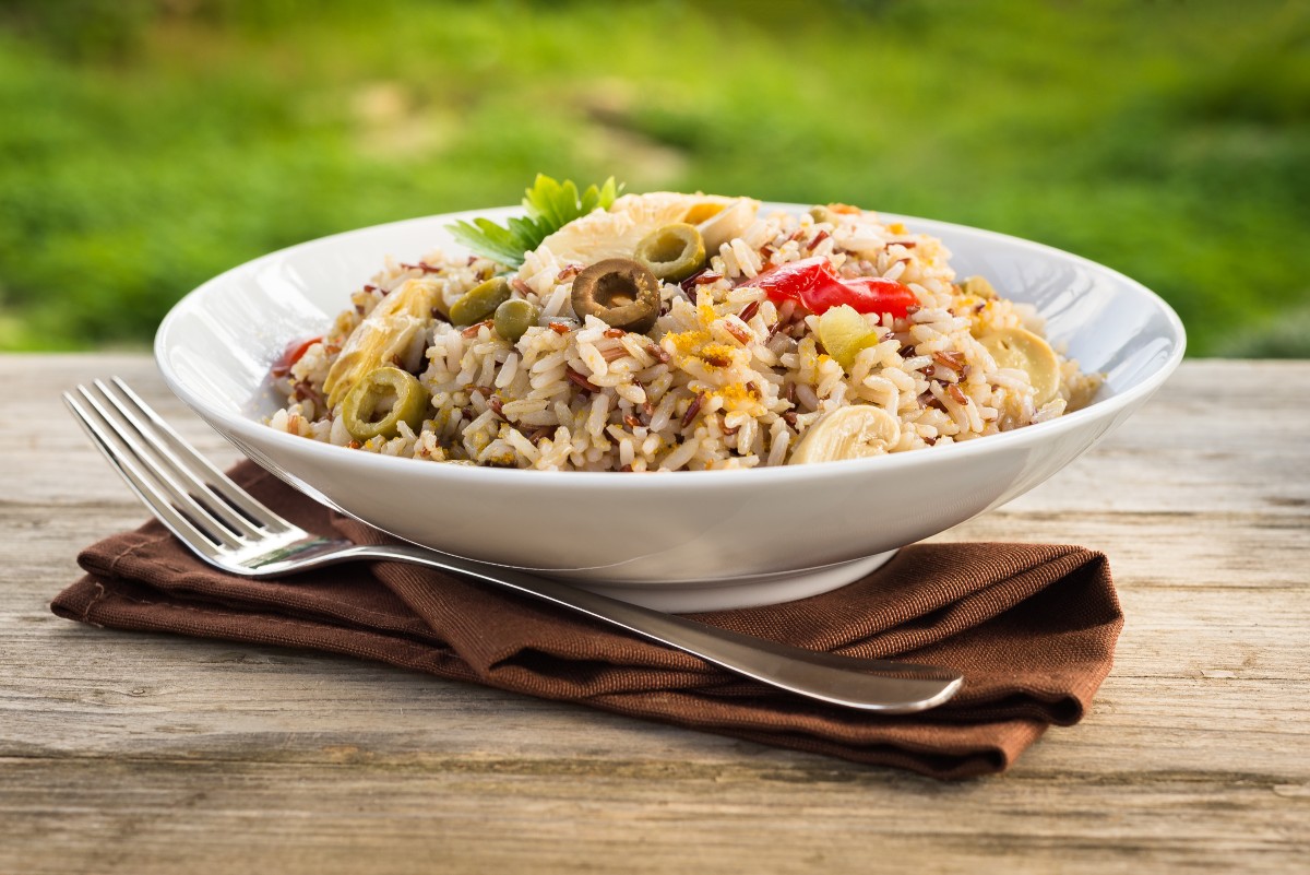 Piatti unici: insalata di riso, ricetta classica
