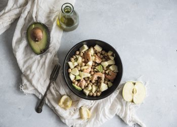 insalata di ceci e gamberetti