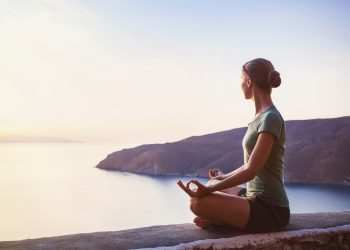 benefici dello yoga per corpo, mente e salute