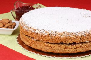 Torta con farina di grano saraceno e carote
