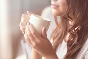 Bere troppi caffè non fa male alle arterie: lo studio britannico
