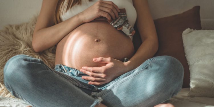 gravidanza a rischio: cos'è, cause e come affrontarla