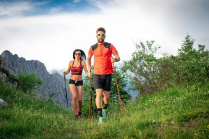Nordic Walking: benefici, tecnica e consigli per avere l’attrezzatura giusta