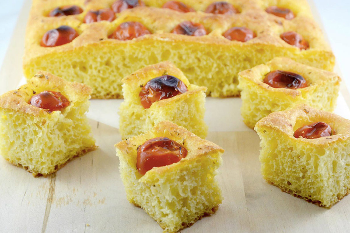 pane fatto in casa, focaccia di semola