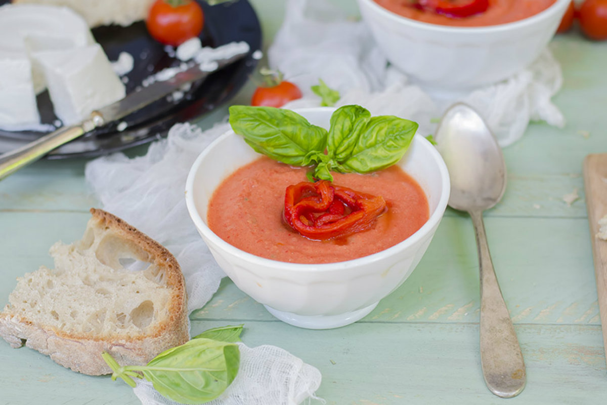 ricette detox, zuppa fredda di pomodori