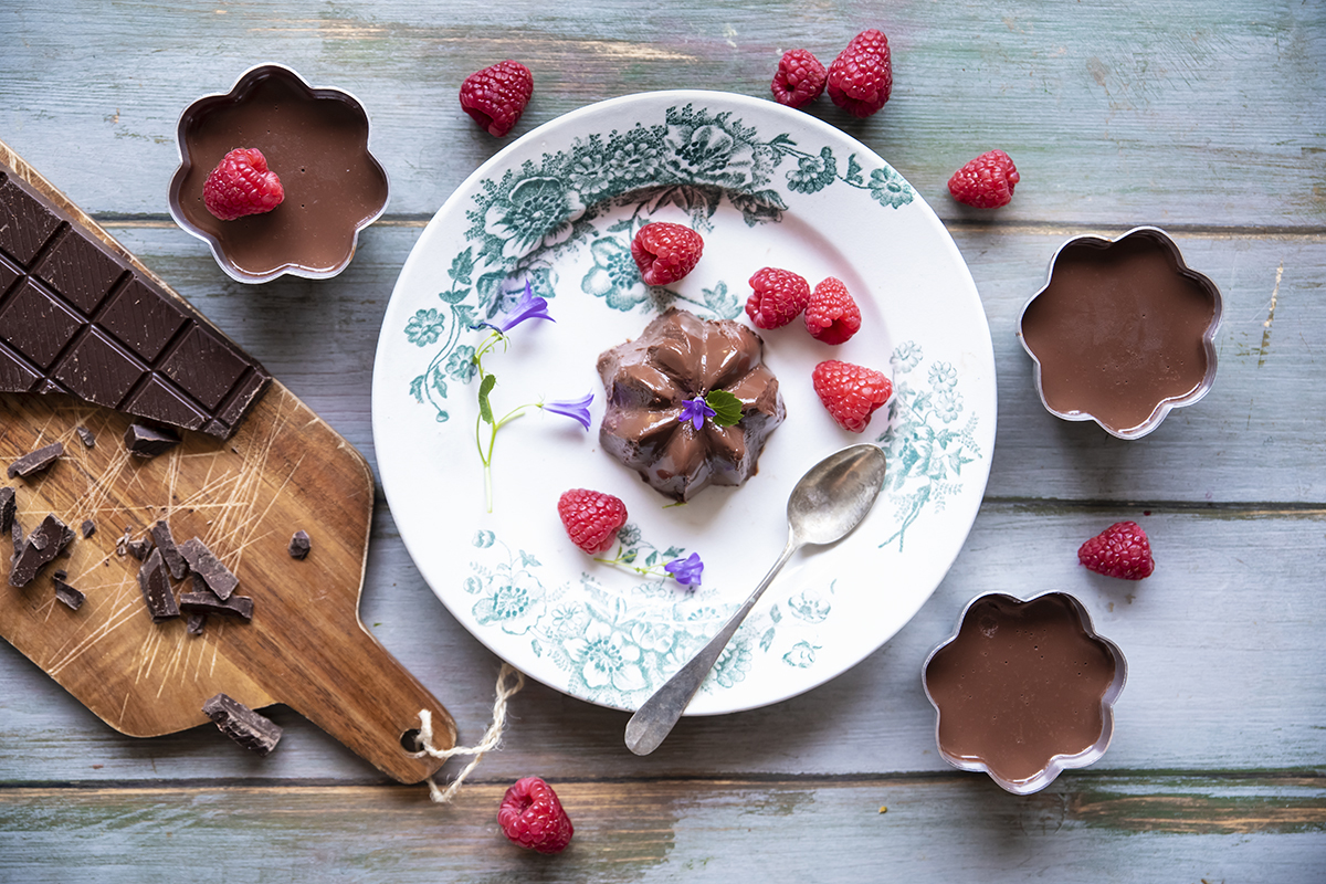 budino al cioccolato impiattamento