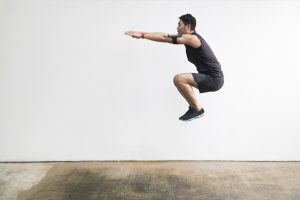 Burpees: cosa sono, tecnica, benefici e programmi di allenamento per bruciare grassi