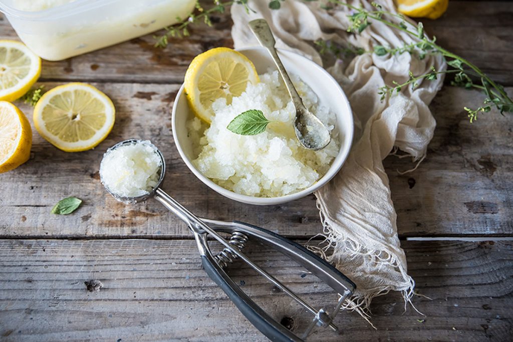 dolci estivi granita limone e menta