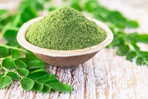 Moringa: proprietà, benefici e i migliori usi in cucina