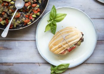 Panino con verdure e ricotta