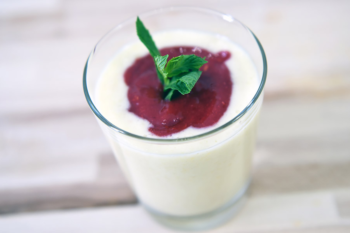 ricette con pesche smoothie alla pesca melba