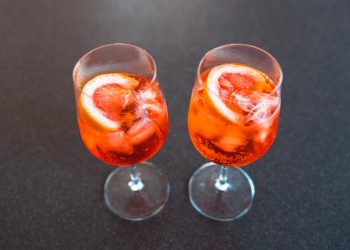 spritz analcolico: ricetta per chi non vuole o non può bere alcol