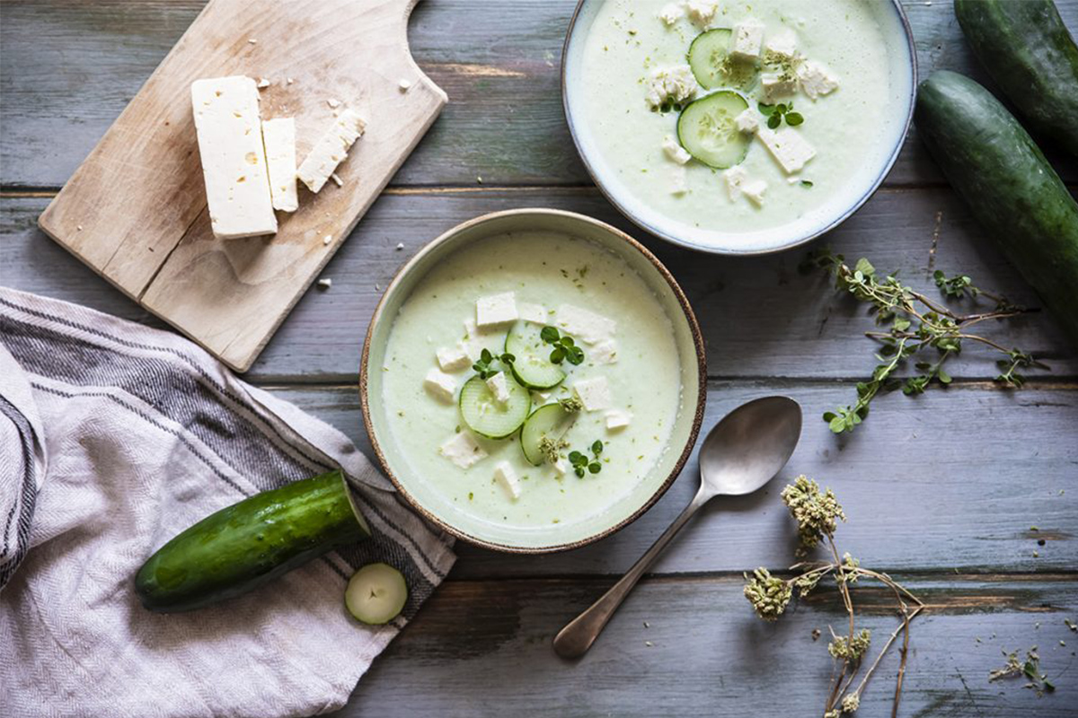 Zuppe fredde: zuppa fredda di cetrioli e feta