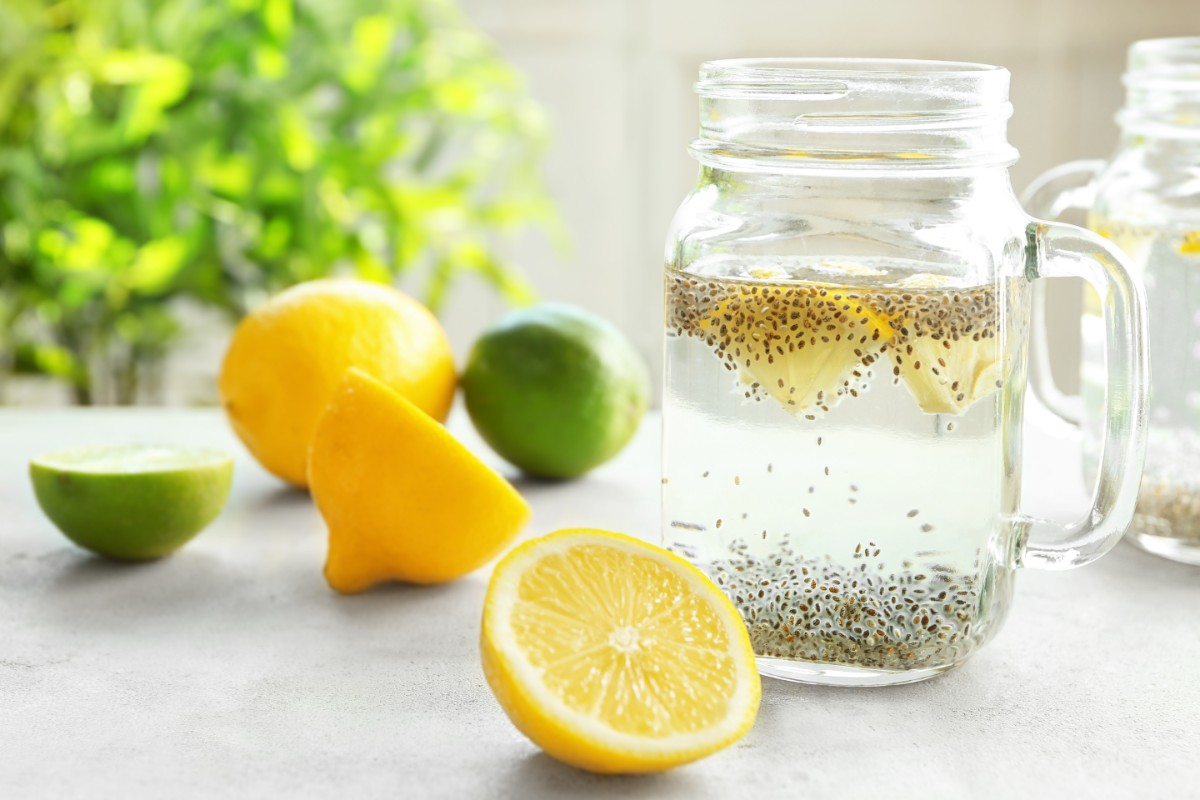acqua e limone migliora la digestione