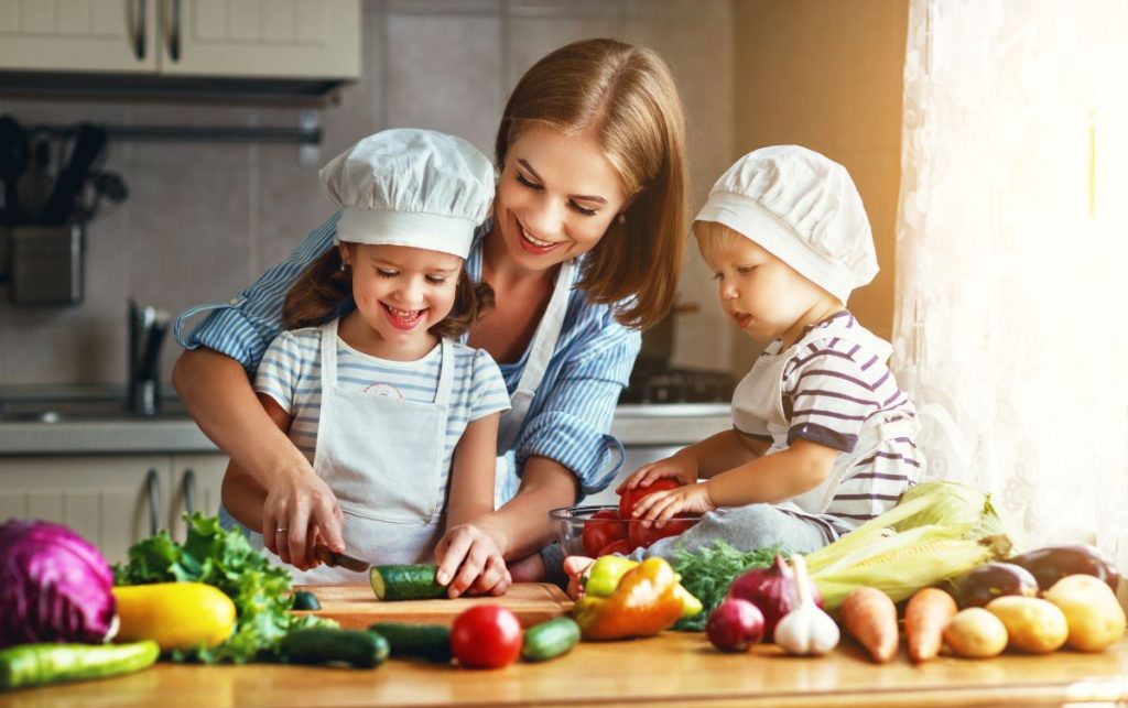 bambini cibo sperimentare