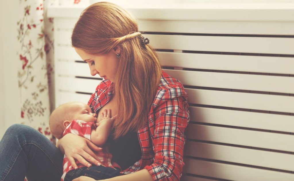 allattamento: benefici per la mamma